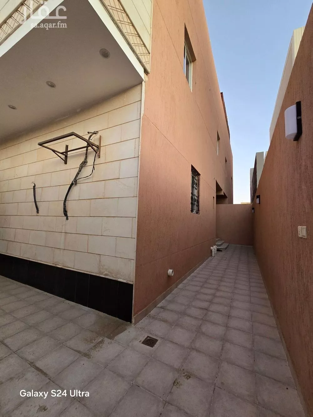 10 bedroom villa in Al Yaqout 5