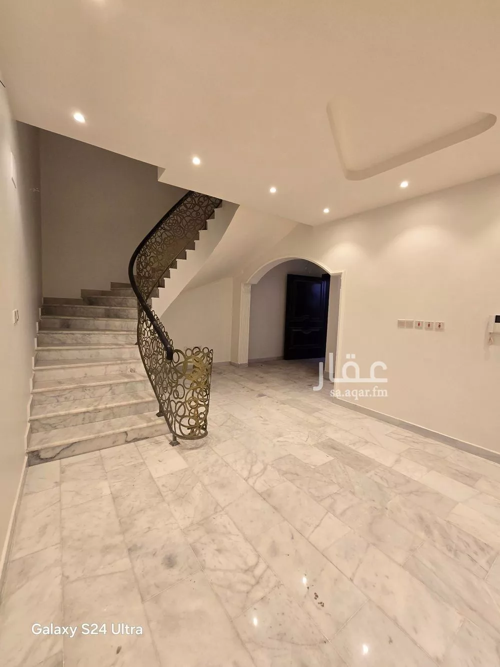 10 bedroom villa in Al Yaqout 7