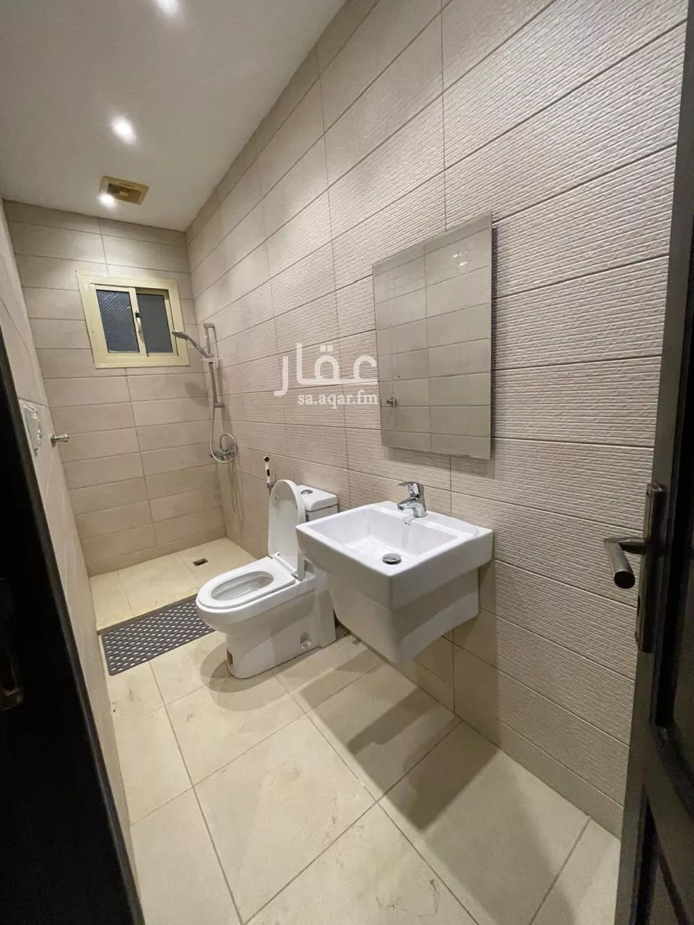 فيلا 8 غرف في الياقوت 15