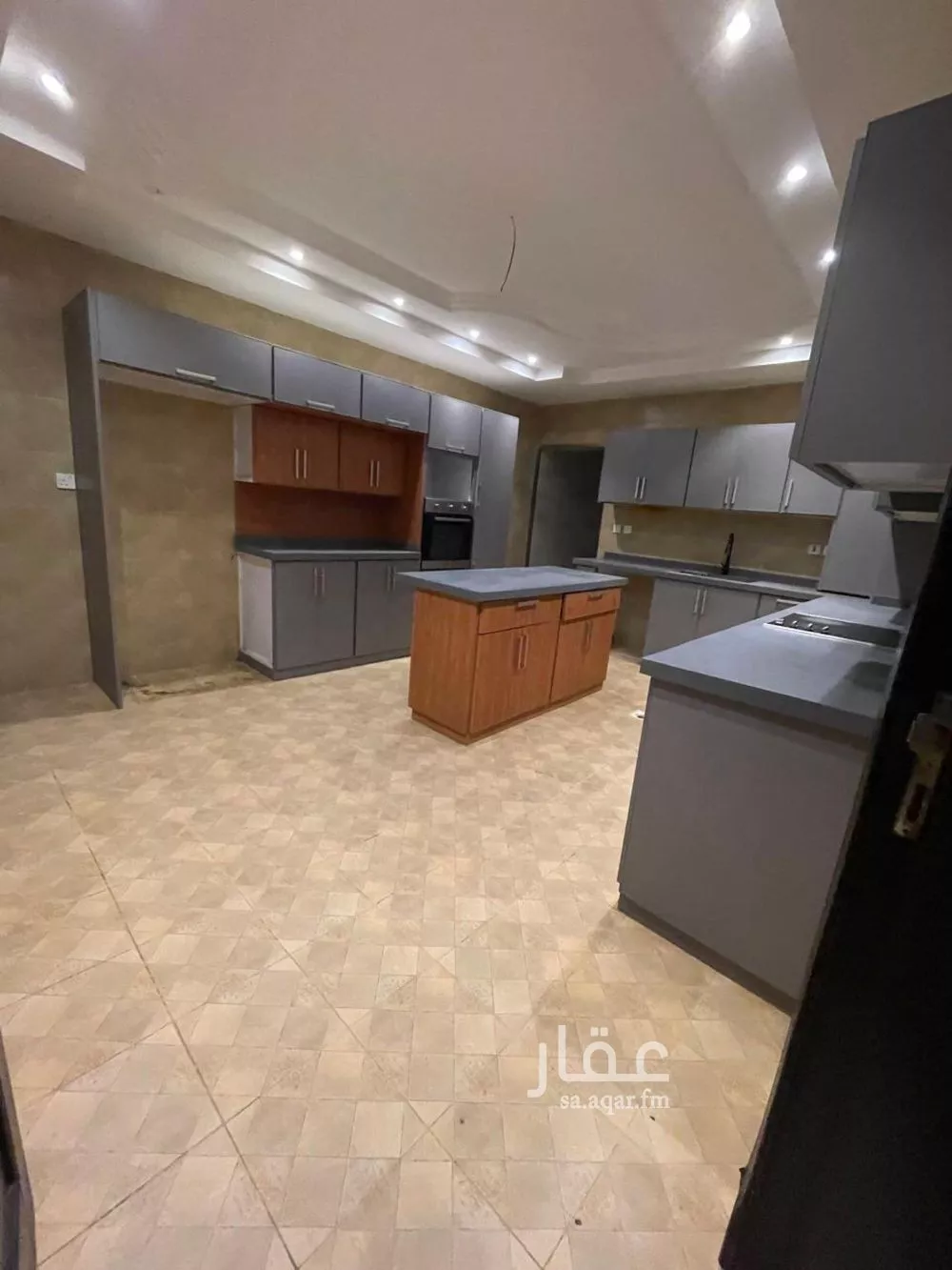 فيلا 8 غرف في الياقوت 16