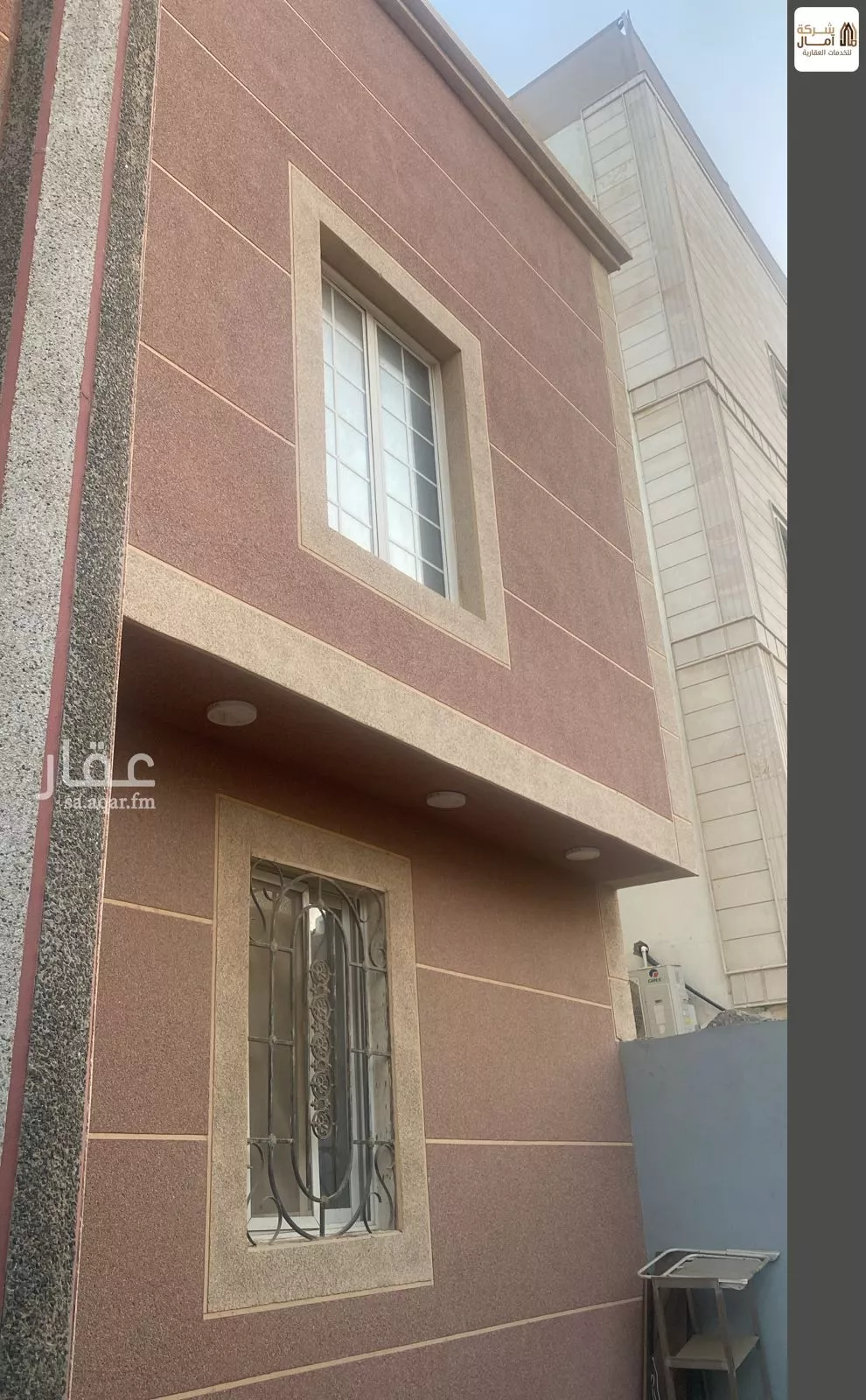 فيلا 11 غرف في الأجاويد 8