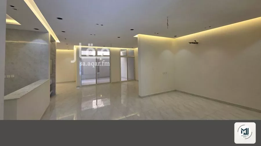 6 bedroom villa in Al Sawari 24