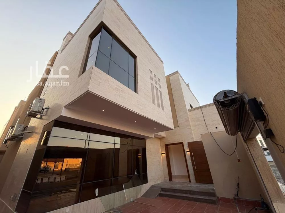 فيلا 6 غرف في الياقوت 2