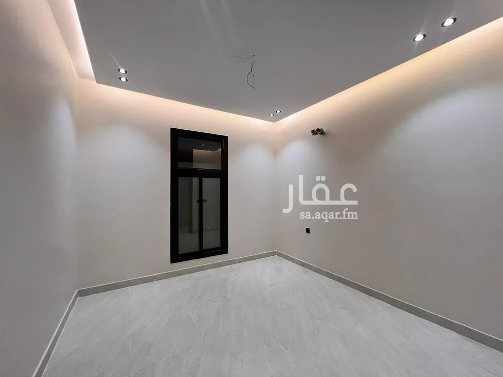 7 bedroom villa in Al Rahmaniyyah 2