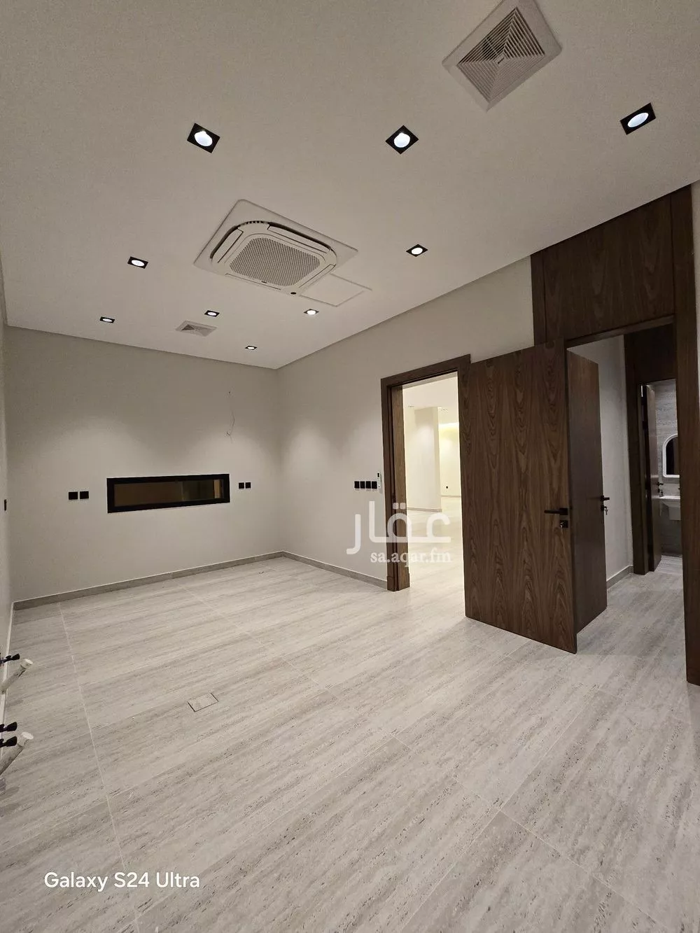 7 bedroom villa in Al Shiraa 19