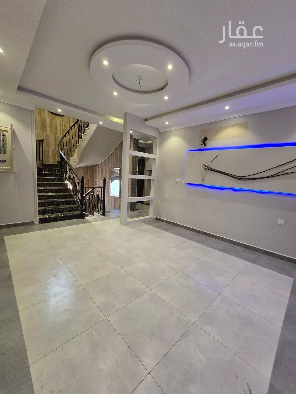 7 bedroom villa in Al Yaqout 16