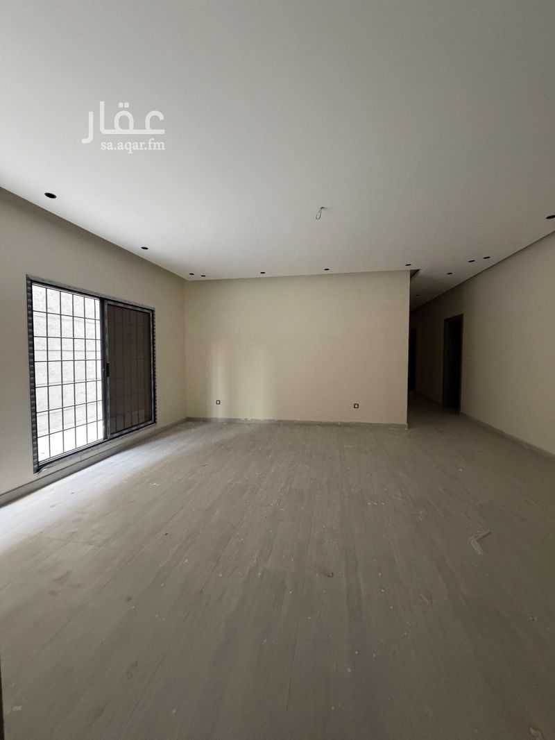5 bedroom apartment in Taibah, Eastern Province 13