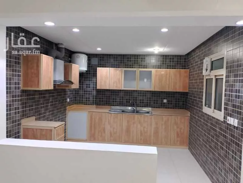 4 bedroom apartment in Al Qusur, Eastern Province 6
