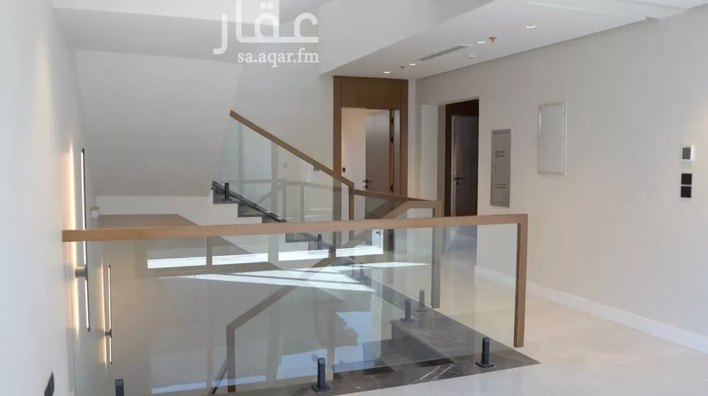 7 bedroom villa in Al Rawdah 4