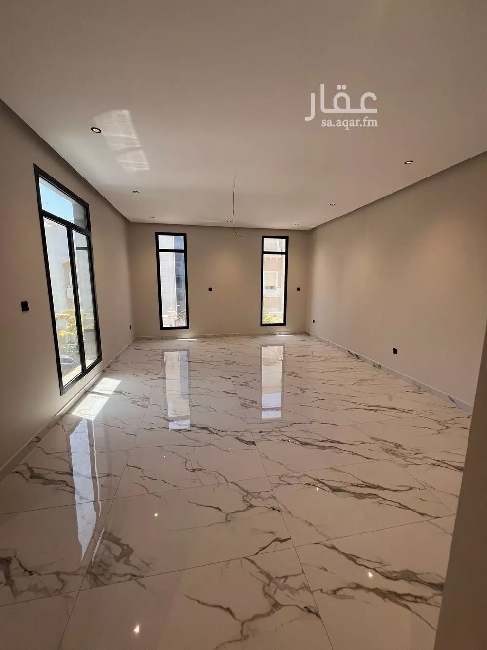 6 bedroom villa in Al Shiraa 11