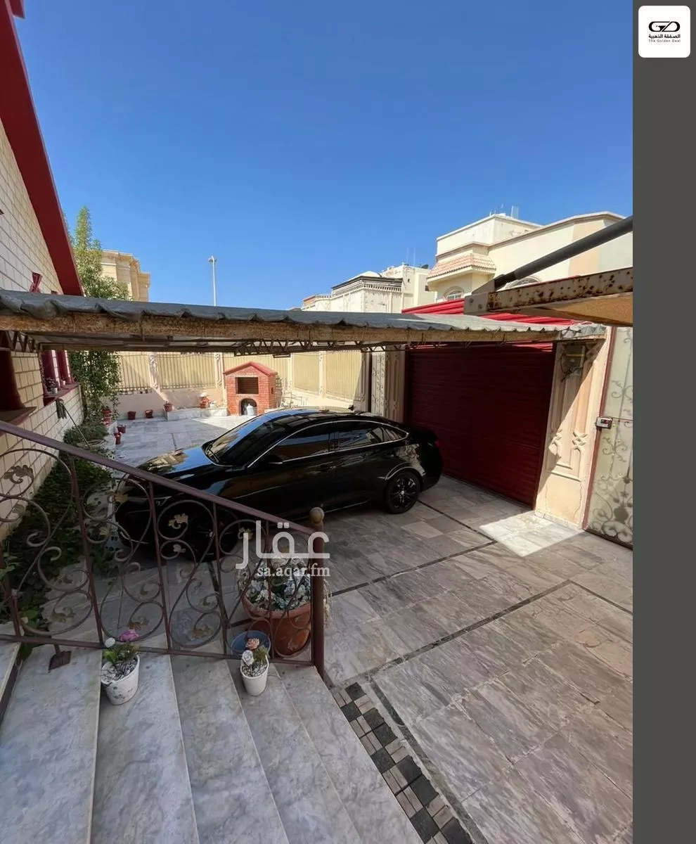 9 bedroom villa in Al Murjan 5
