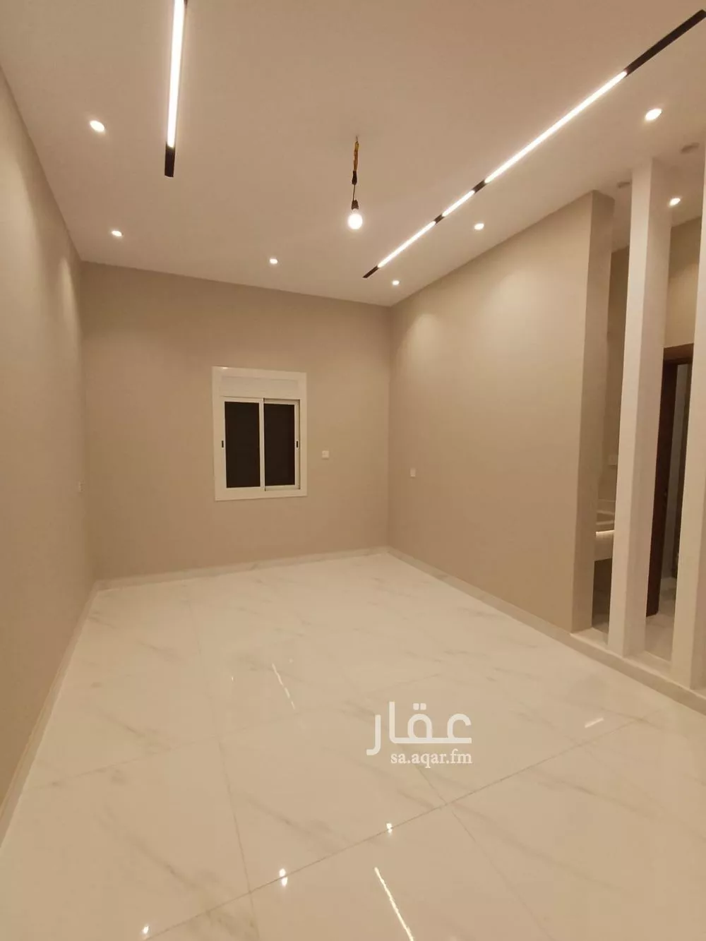 فيلا 13 غرف في طيبة 8