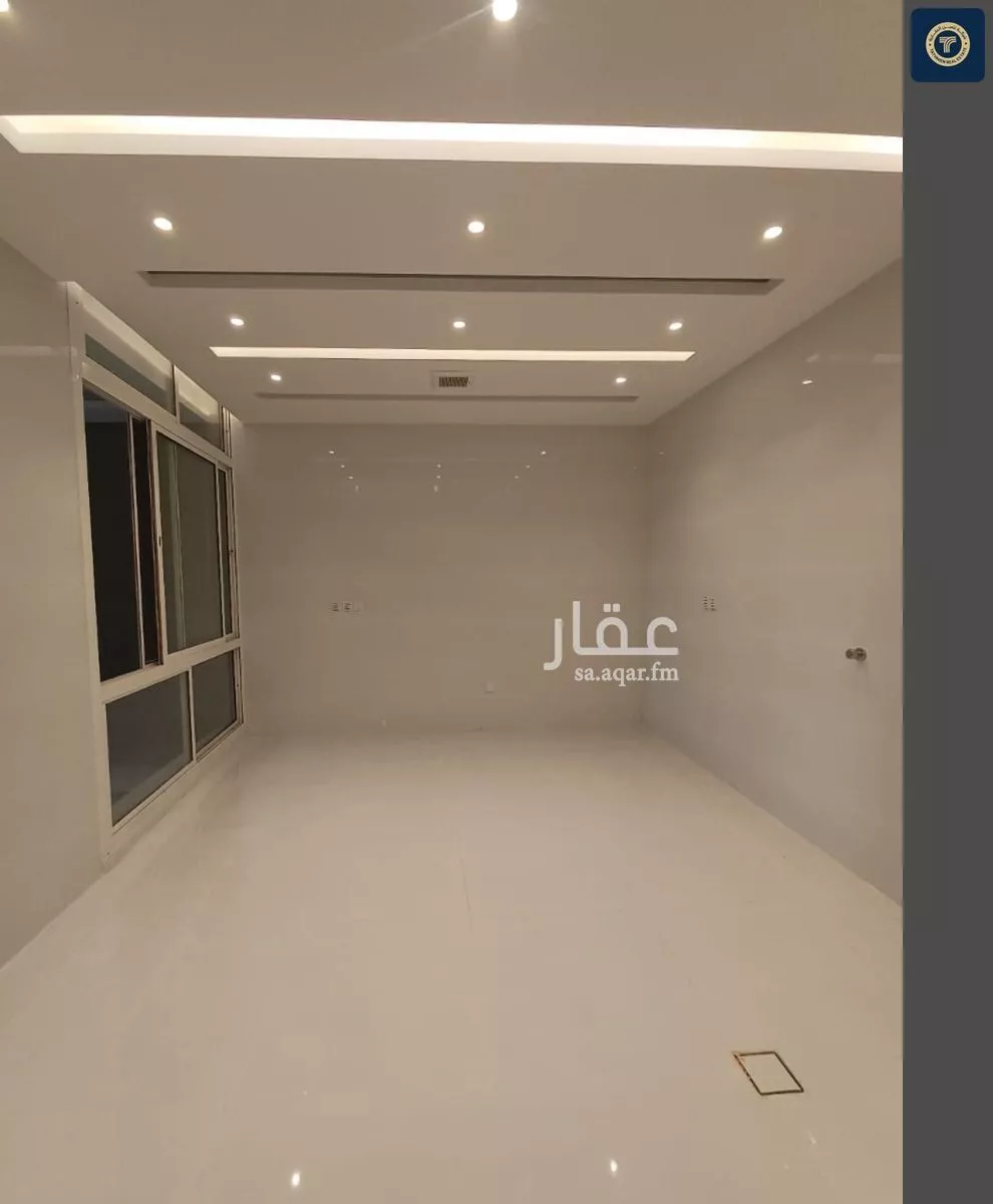 9 bedroom villa in Taibah 3