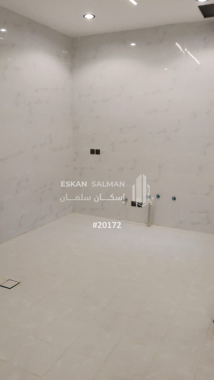 8 bedroom villa in Al Uraija Al Gharbiyah, Riyadh 5