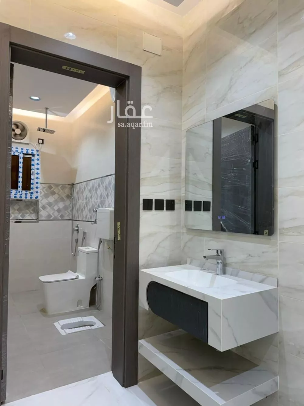 5 bedroom apartment in Al Awali 12