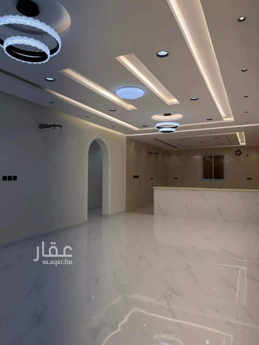 5 bedroom apartment in Al Awali 5