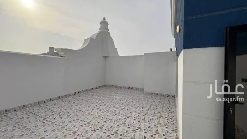 5 bedroom villa in Al Manar 9