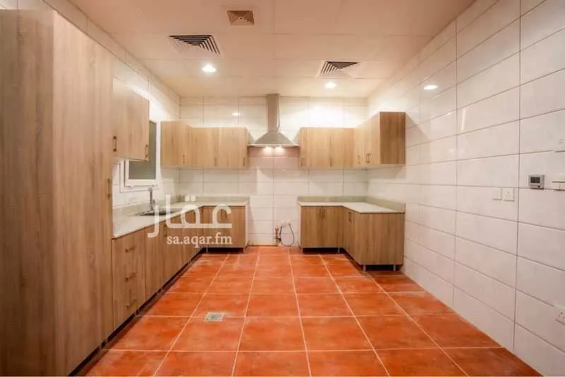 3 bedroom apartment in Al Rusaifah 5