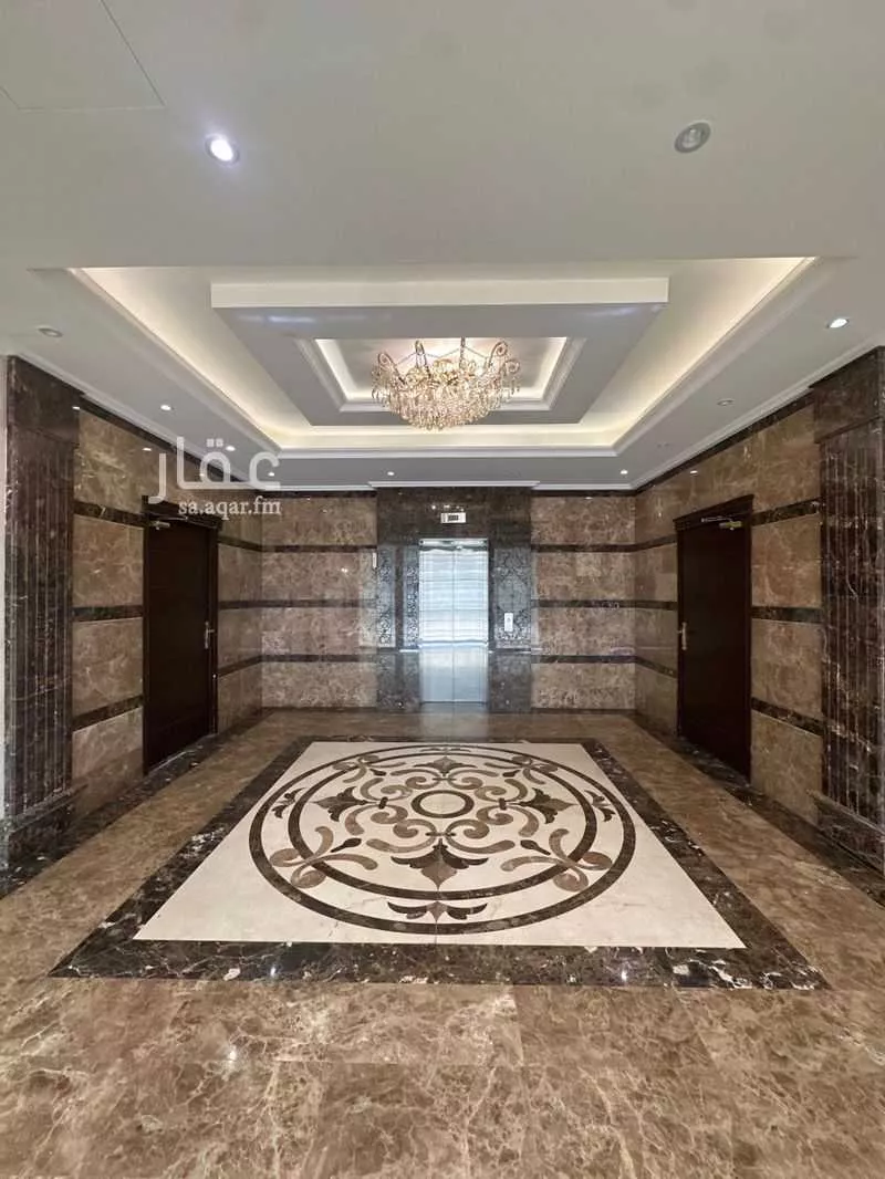 5 bedroom apartment in King Fahd 2