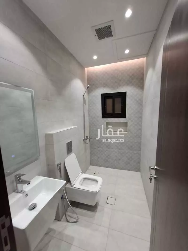 5 bedroom villa in Al Yaqout 2