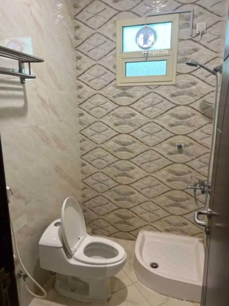 1 bedroom apartment in Al Shati, Jazan 6