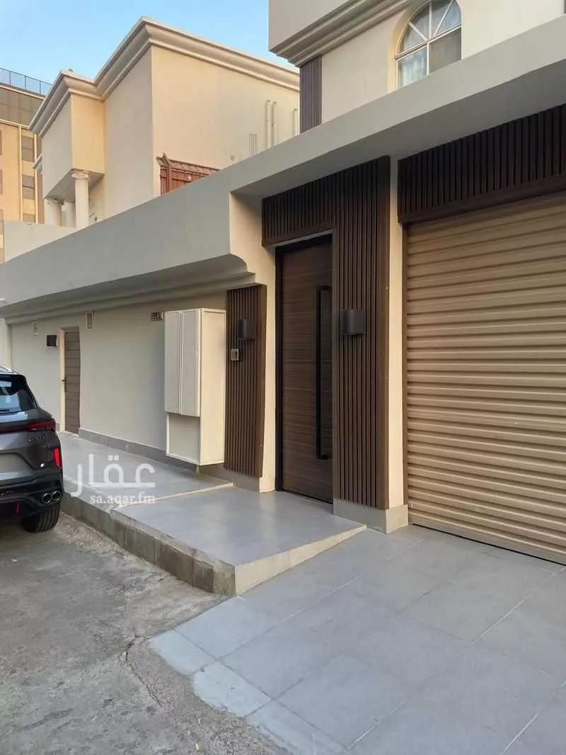 8 bedroom villa in Al Nahda 5