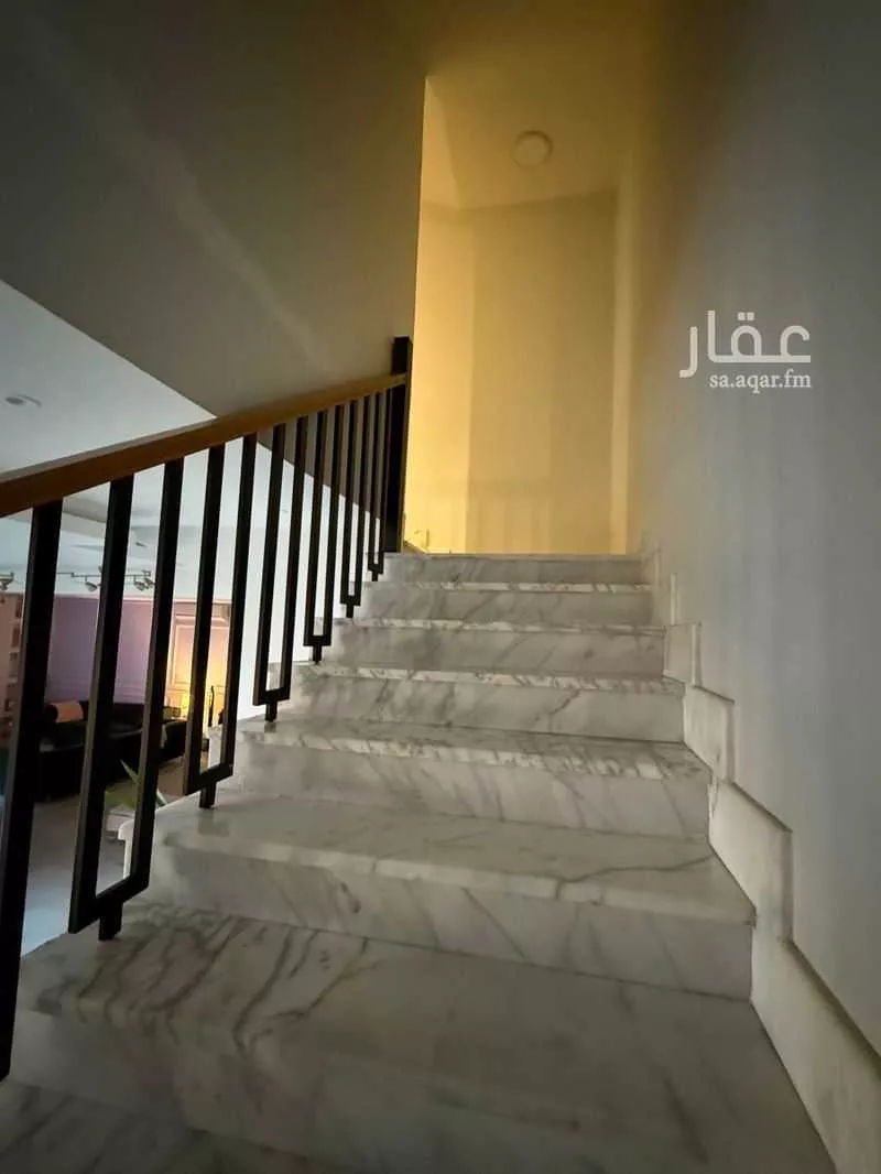 5 bedroom villa in Az Zomorod 22