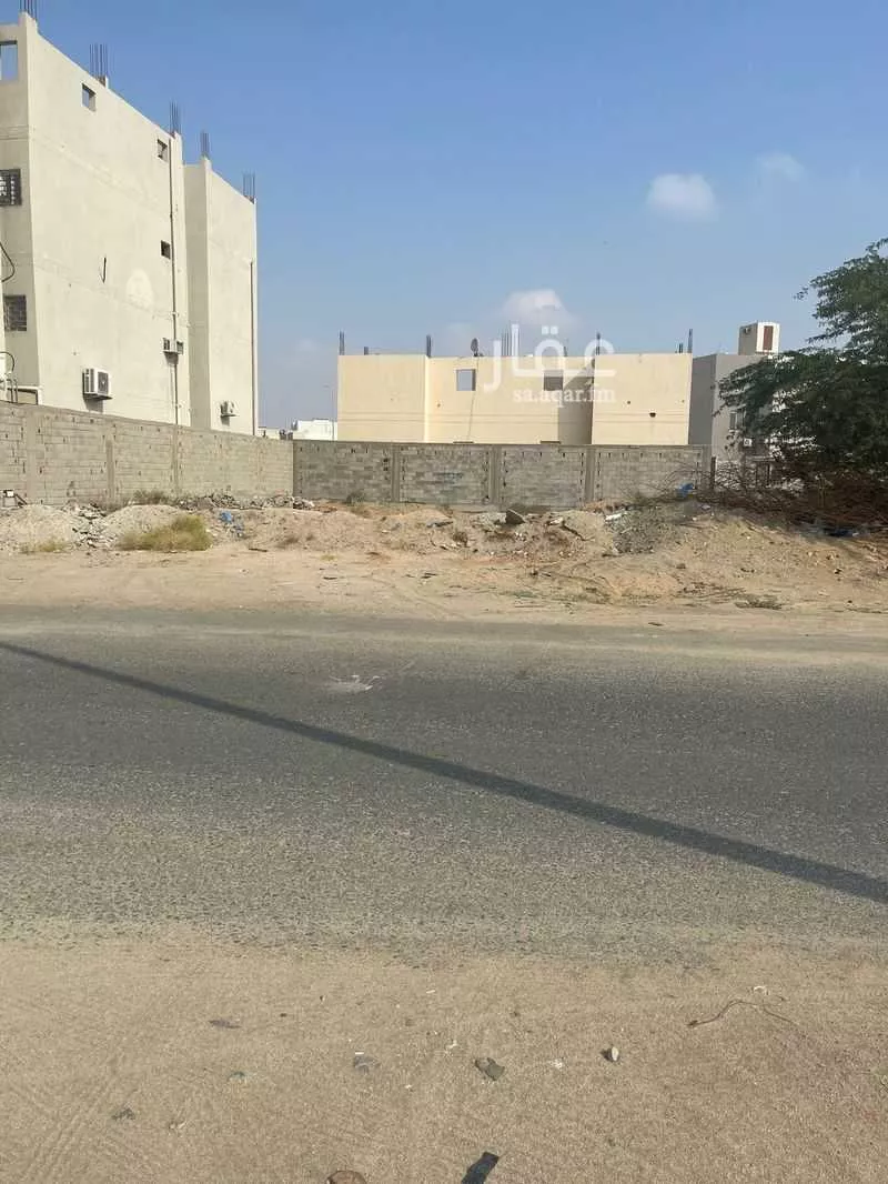 306 sqm land in Al Ukayshiyyah 3