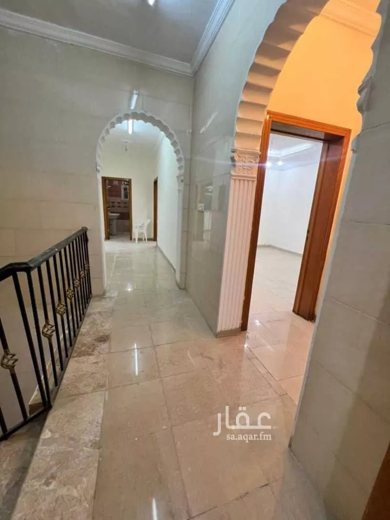 فيلا 8 غرف في الصفا 11
