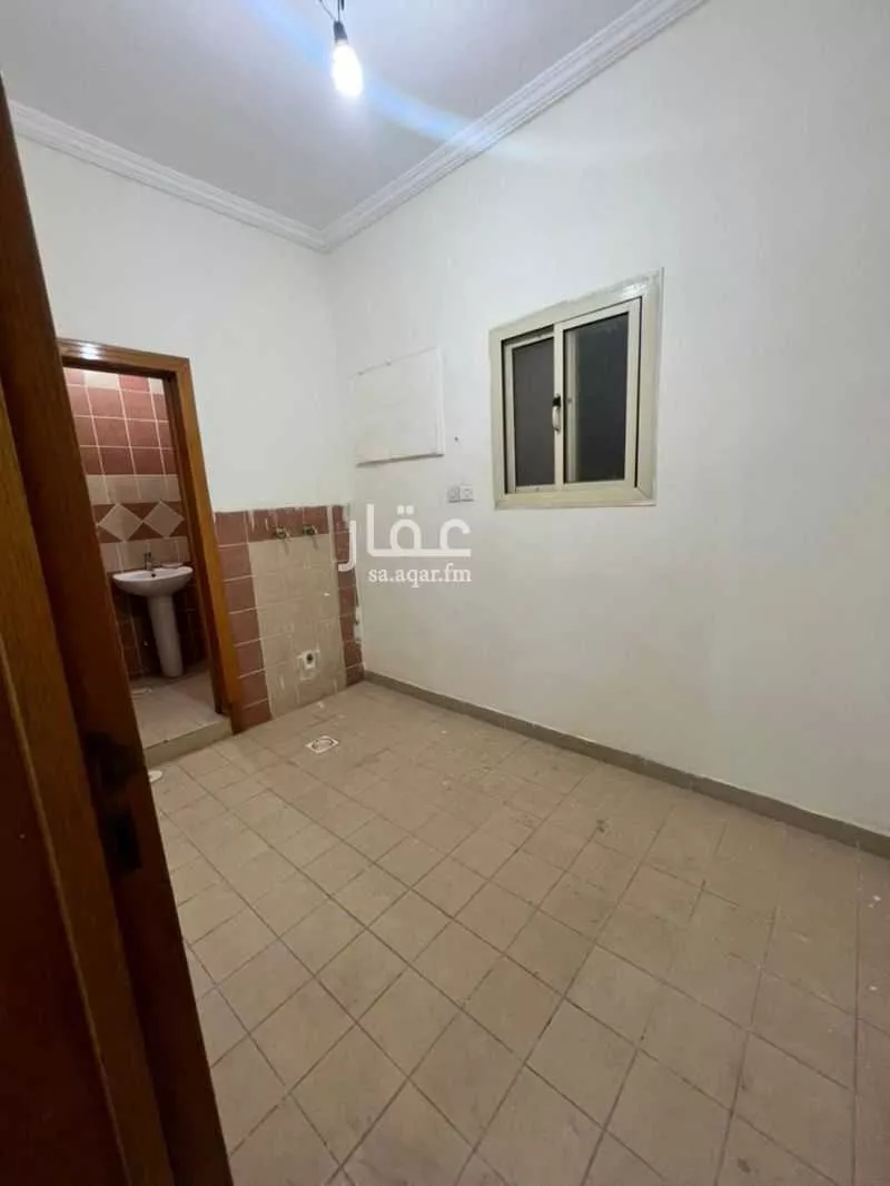 فيلا 8 غرف في الصفا 4