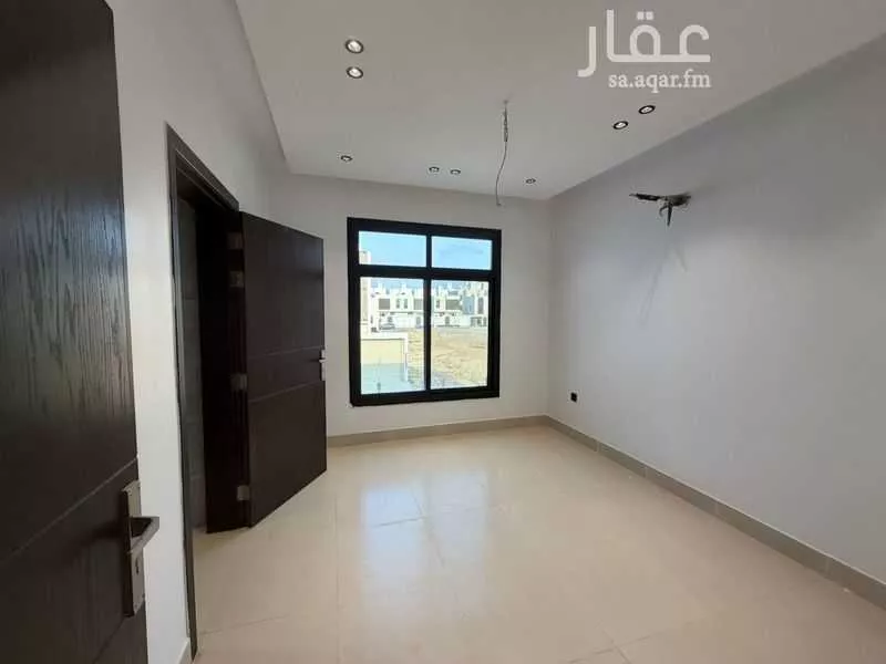 فيلا 10 غرف في الرحمانية 25