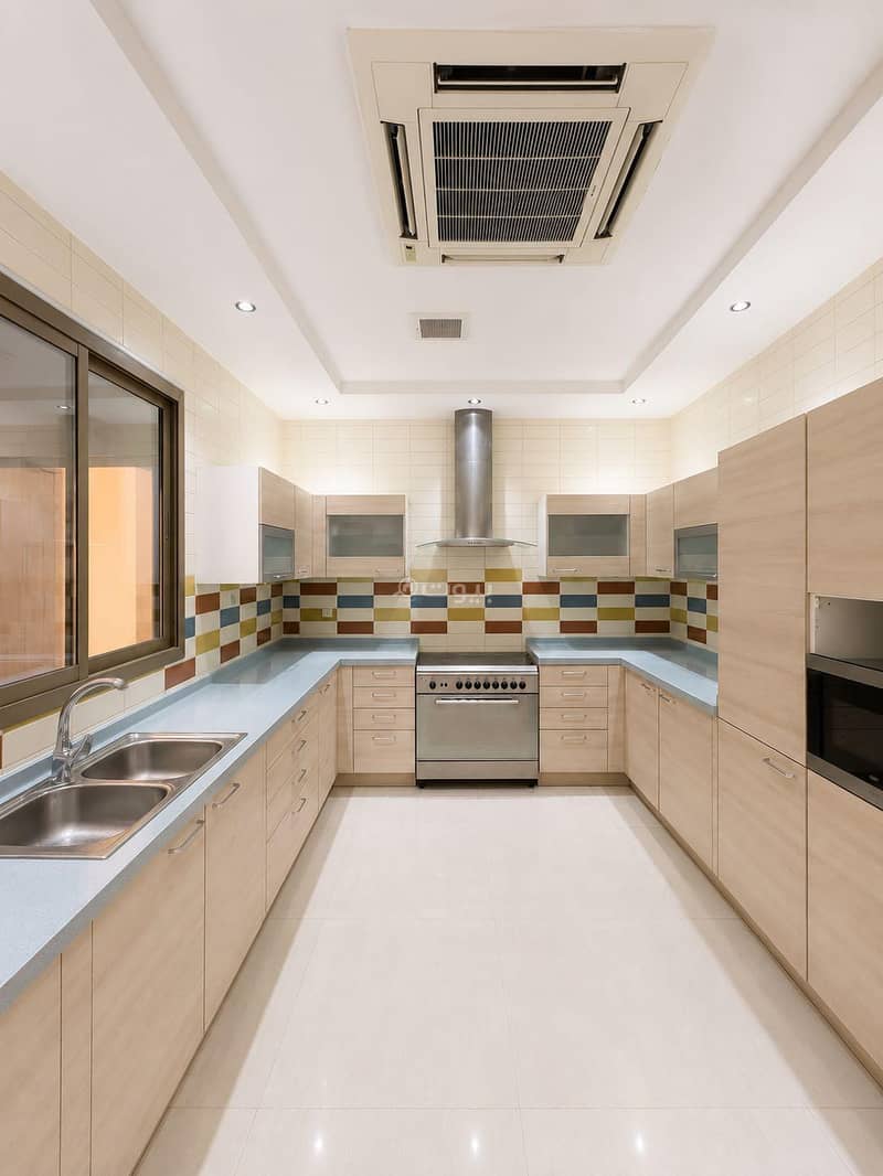 7 bedroom villa in Al Muhammadiyah, Riyadh 12