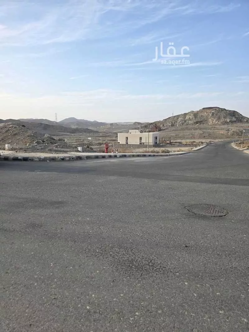 225 sqm land in Al Shawqiyyah 2