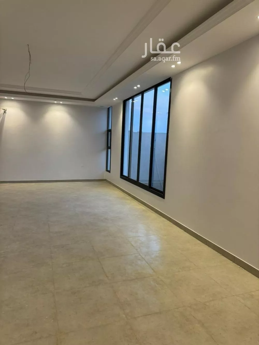 6 bedroom villa in Az Zomorod 4