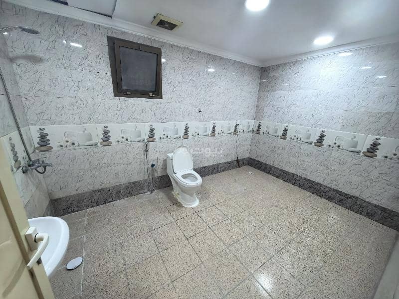 5 bedroom villa in Ash Shulah, Eastern Province 12