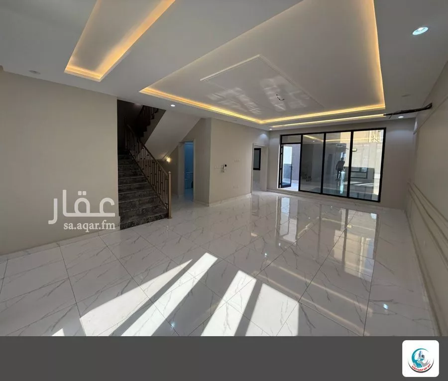 6 bedroom villa in Taibah 15