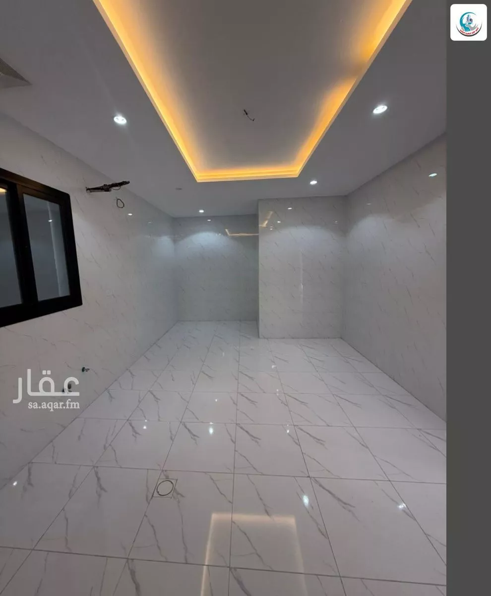 6 bedroom villa in Taibah 4