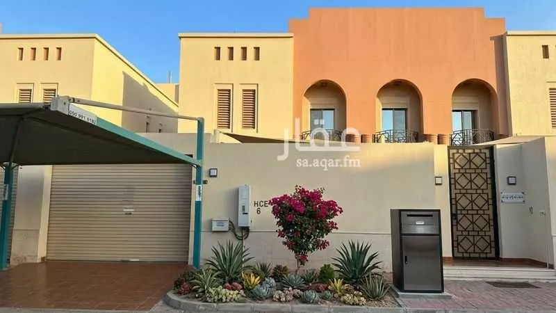 5 bedroom villa in Obhur Al Janoubiah, Jeddah 4