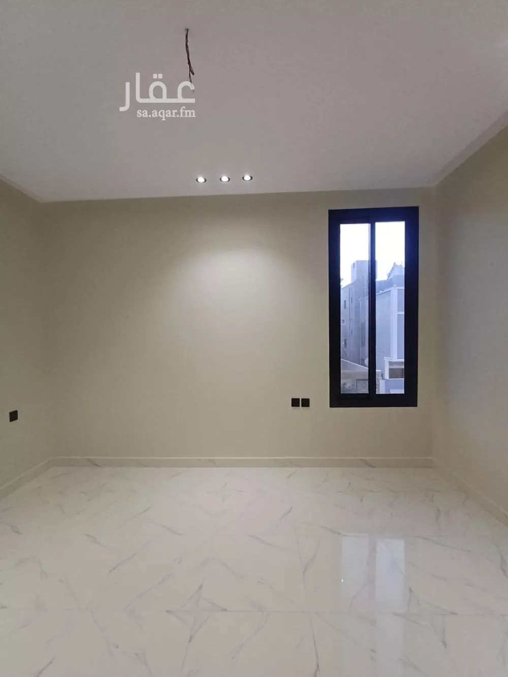 10 bedroom villa in Al Falah 2