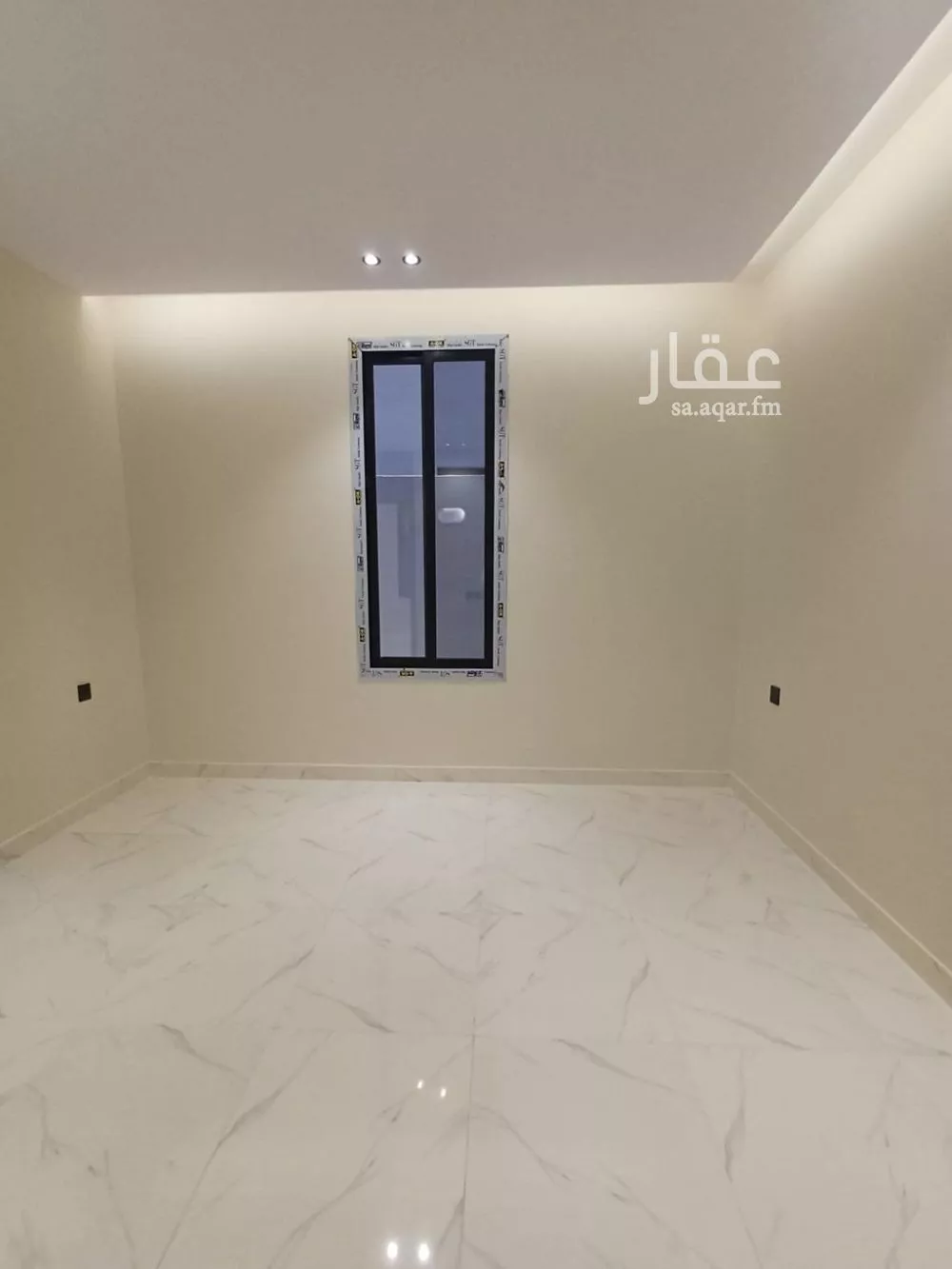 10 bedroom villa in Al Falah 5