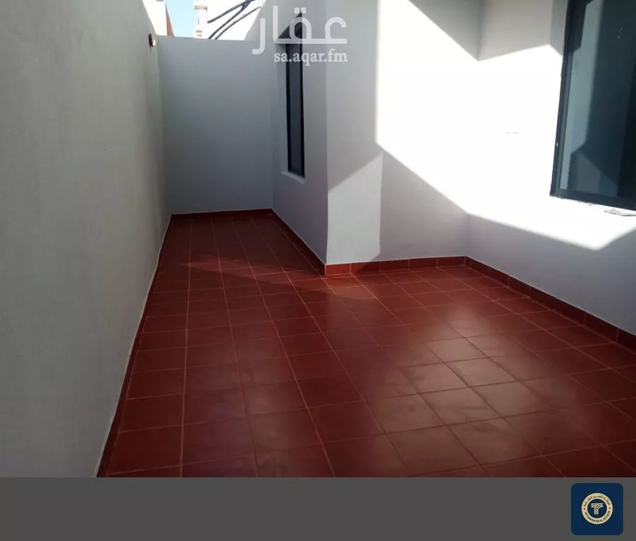 8 bedroom villa in Jeddah 3