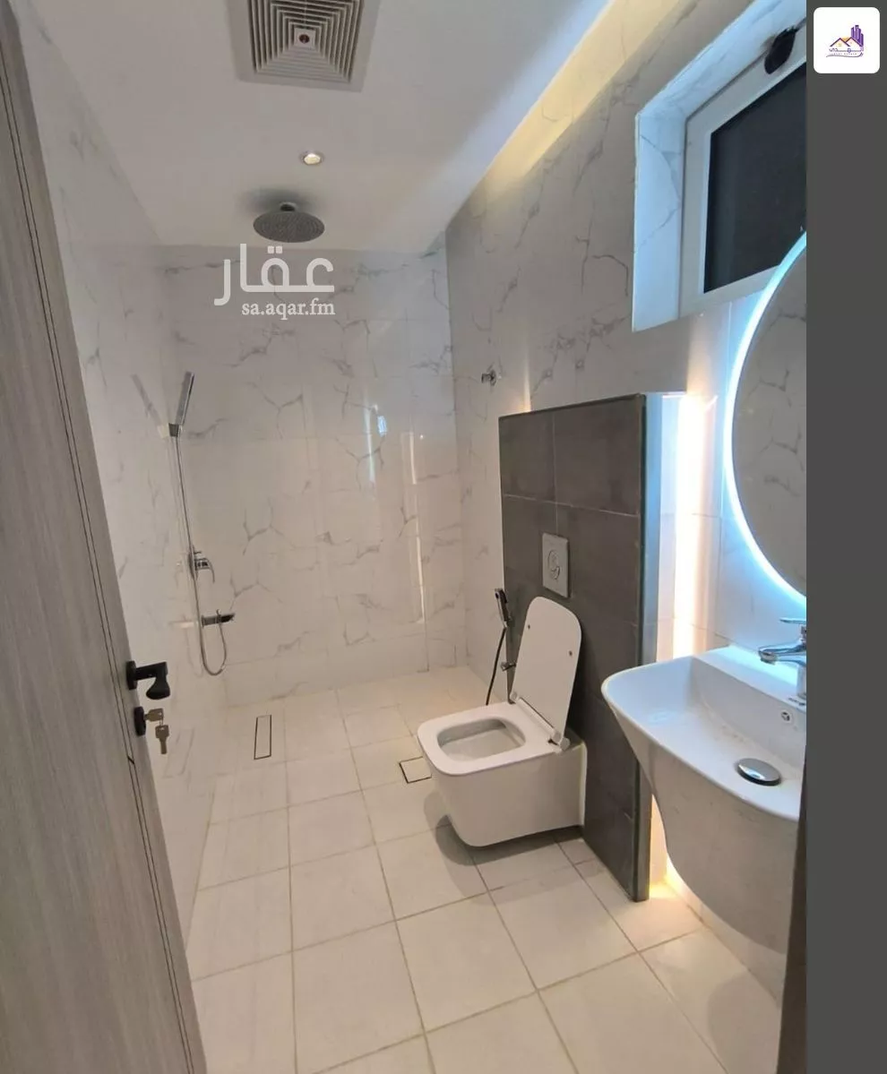 9 bedroom villa in Jeddah 12