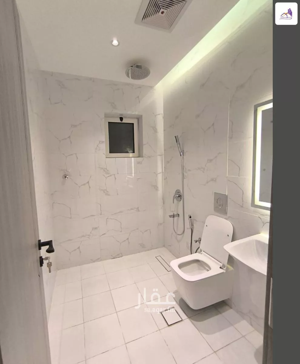 9 bedroom villa in Jeddah 20