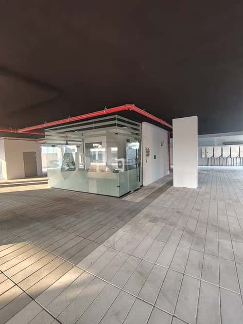 4 bedroom apartment in Hajar, Eastern Province 4