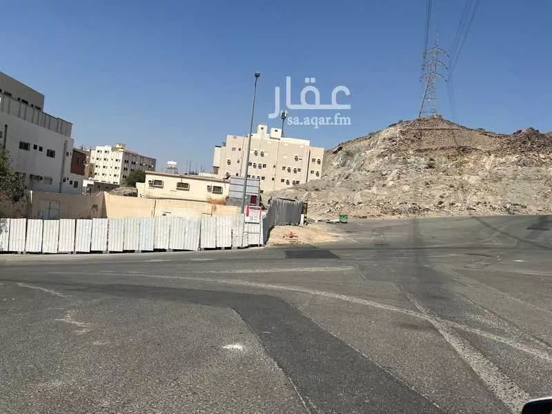 أرض 660 م² في التنعيم 6
