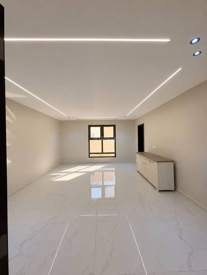 7 bedroom villa in Al Muhammadiyah, Riyadh 9