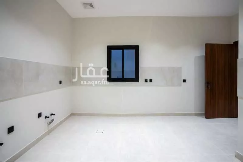 6 bedroom villa in King Fahd 14