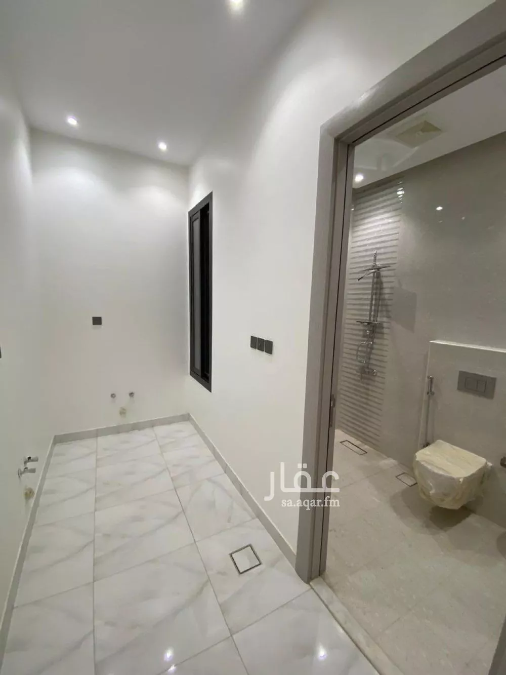 5 bedroom villa in Al Ukayshiyyah 12