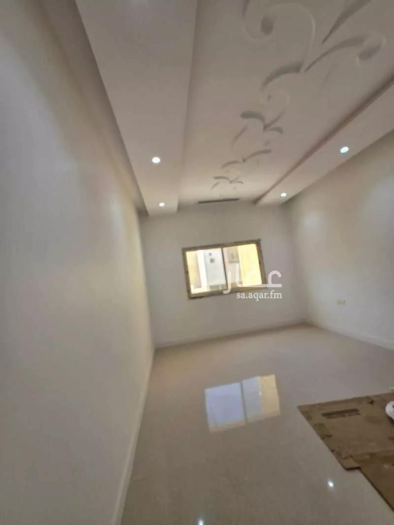 6 bedroom villa in Al Awali 17