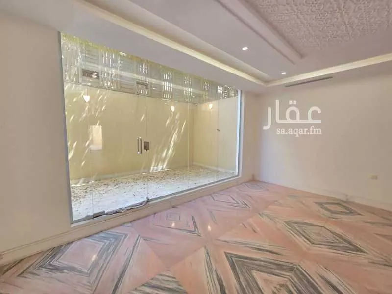 6 bedroom villa in Al Awali 21